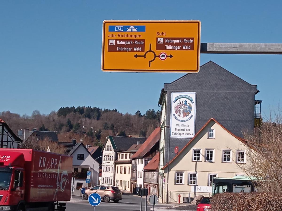 Hotel&Restaurant Zum Adlersberg Schleusingen Exterior foto